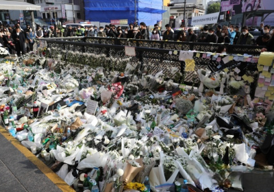 [뉴스 화제] 이태원 참사에 전 국민 애도...전국 축제 대신 추모 물결